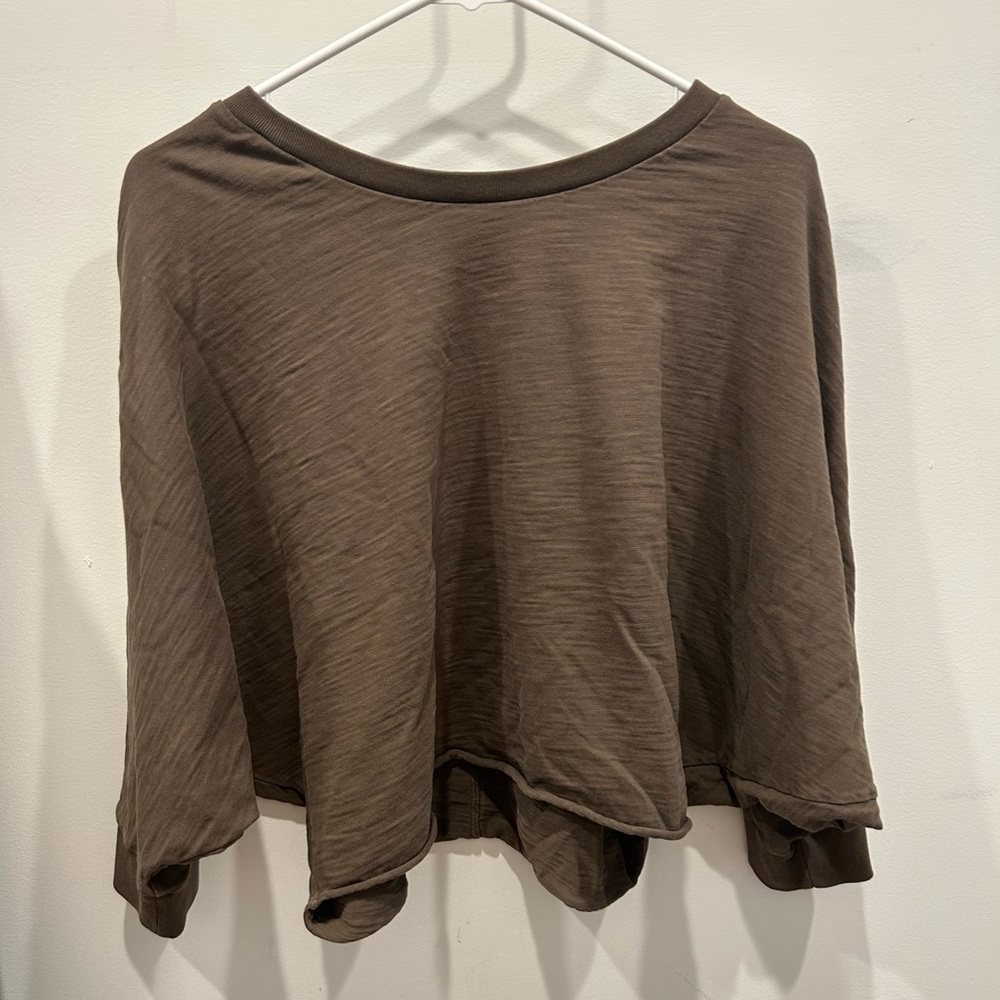 Nation LTD Cropped Long Sleeve Green Shirt